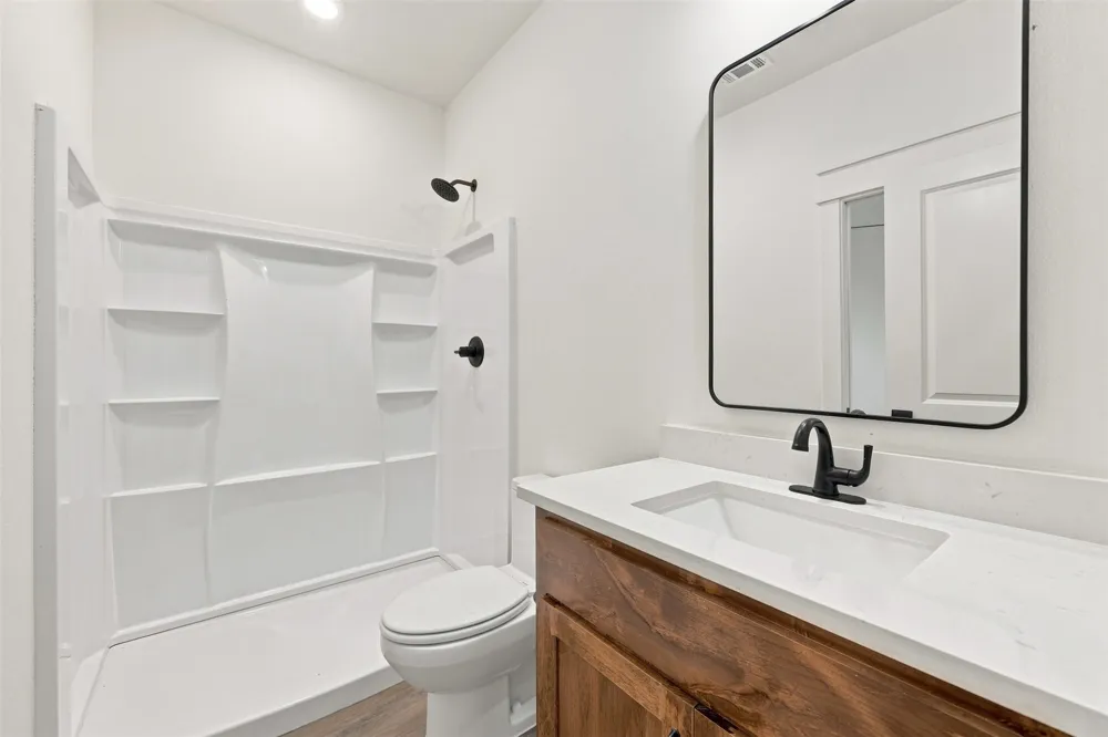 10 Keeter Lane Lipan, TX 76462
