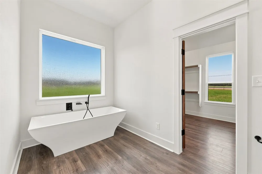 10 Keeter Lane Lipan, TX 76462