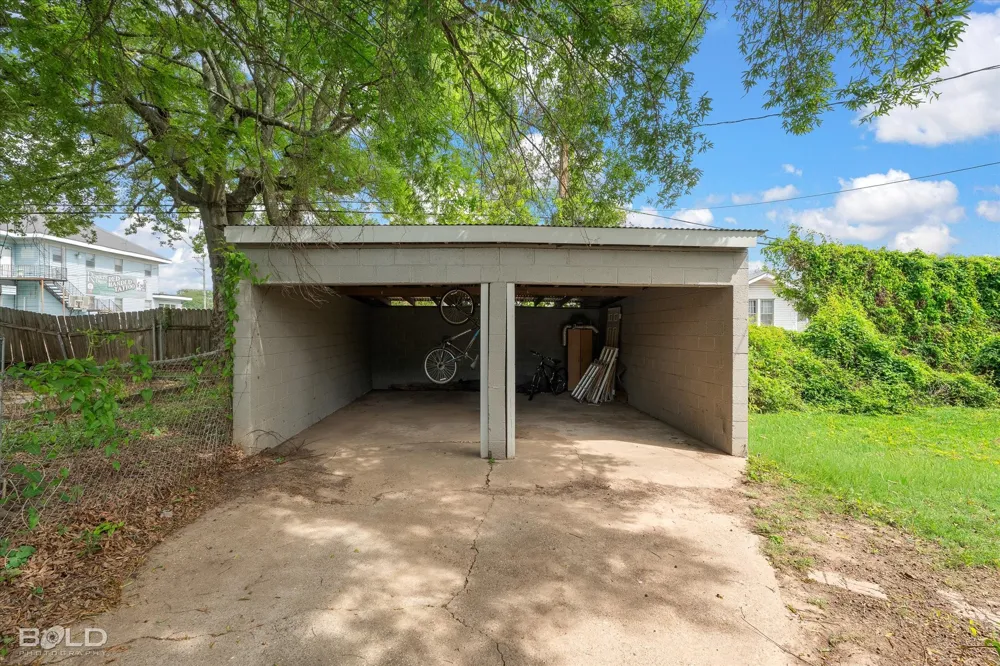 440 Atkins Avenue Shreveport, LA 71104