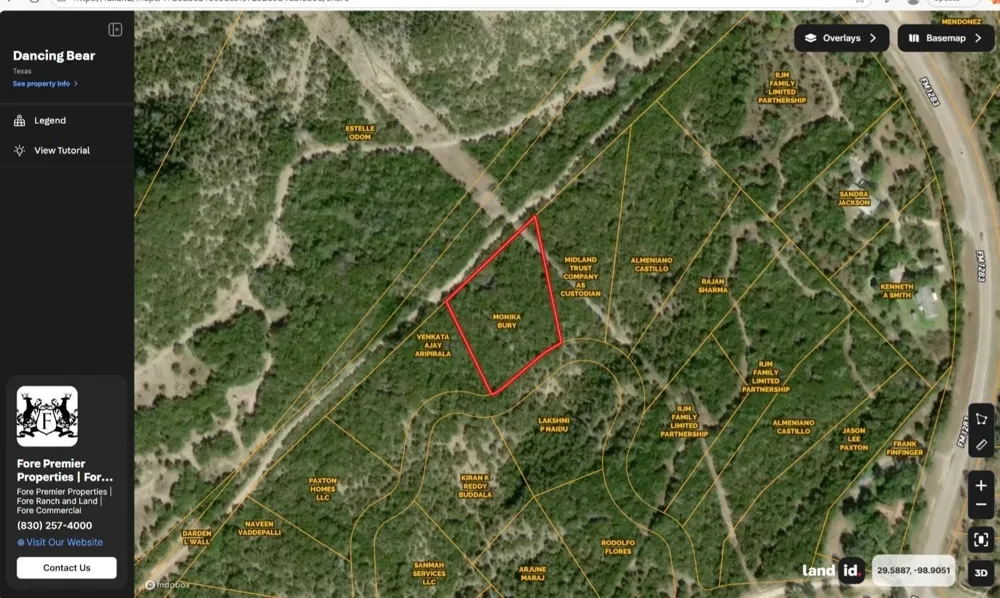 8 Private Road 1708 Road Lakehills, TX 78063