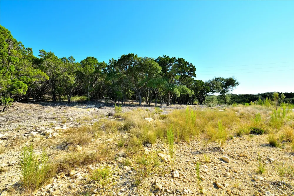 8 Private Road 1708 Road Lakehills, TX 78063