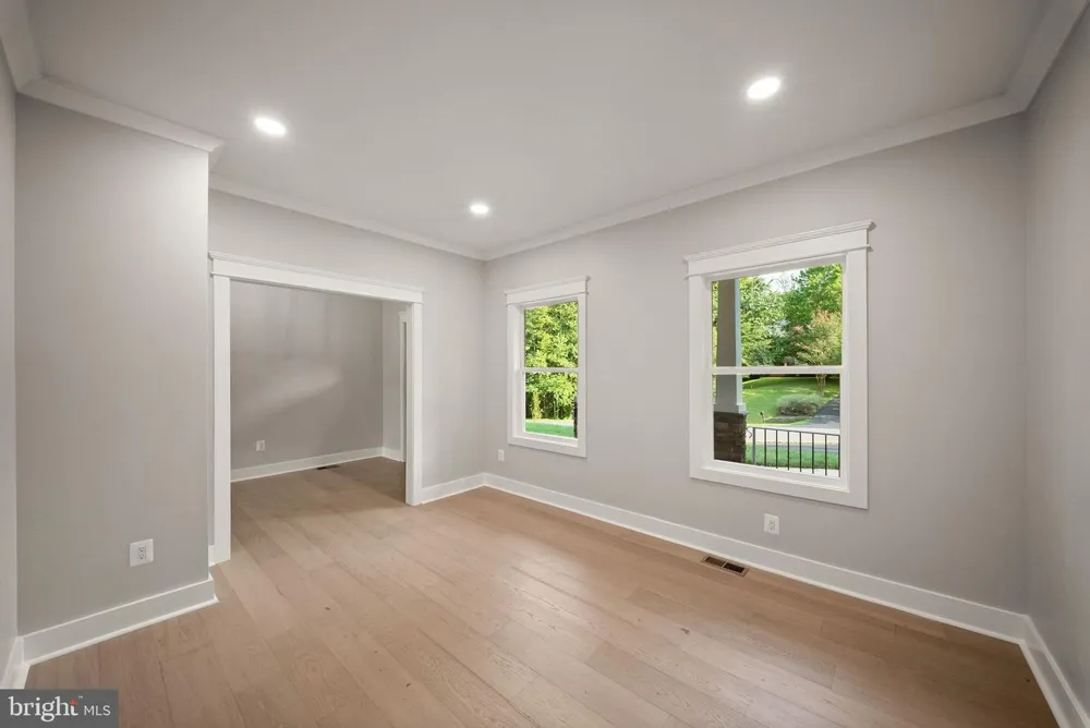 8020 PINNACLE RIDGE DRIVE Manassas, VA 20112