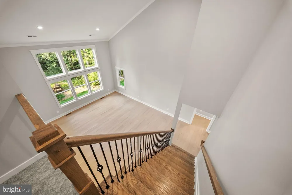 8020 PINNACLE RIDGE DRIVE Manassas, VA 20112