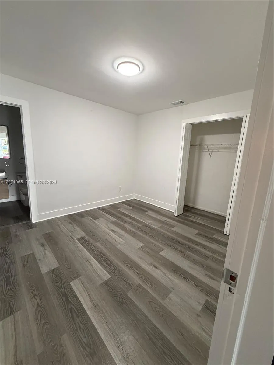 706 S F St Lake Worth, FL 33460