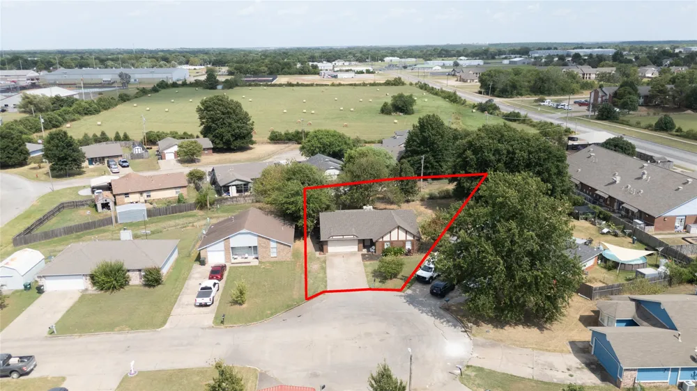 711 S Hominy Place Skiatook, OK 74070