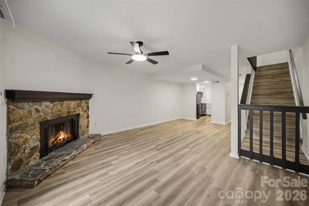 100 Willow Run Drive #33 Gastonia, NC 28056