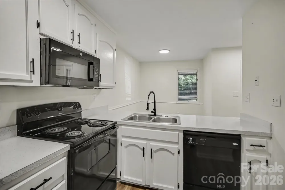 100 Willow Run Drive #33 Gastonia, NC 28056
