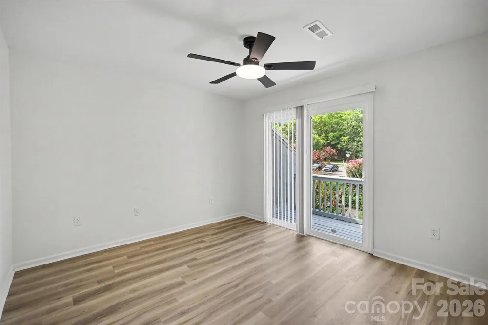 100 Willow Run Drive #33 Gastonia, NC 28056