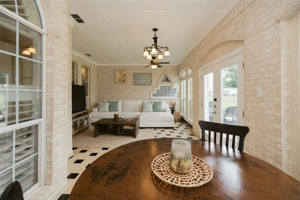 624 Horseshoe Bnd Royse City, TX 75189