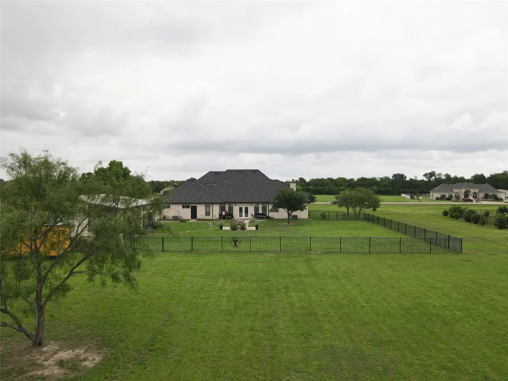624 Horseshoe Bnd Royse City, TX 75189