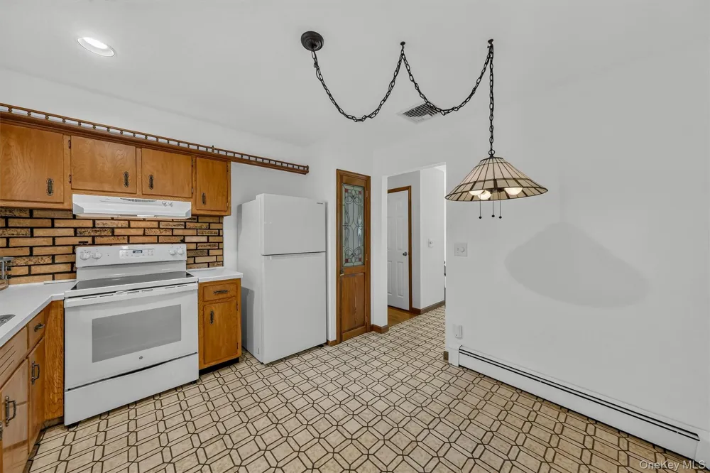 37 Julie Drive Hopewell Junction, NY 12533