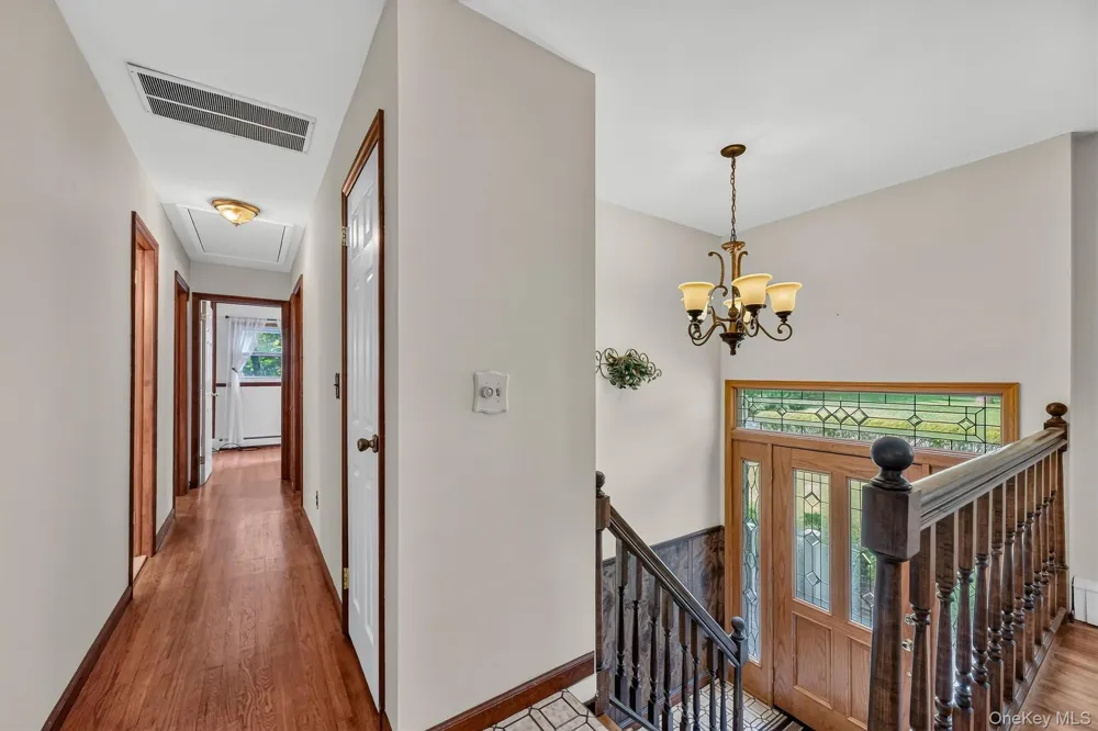 37 Julie Drive Hopewell Junction, NY 12533