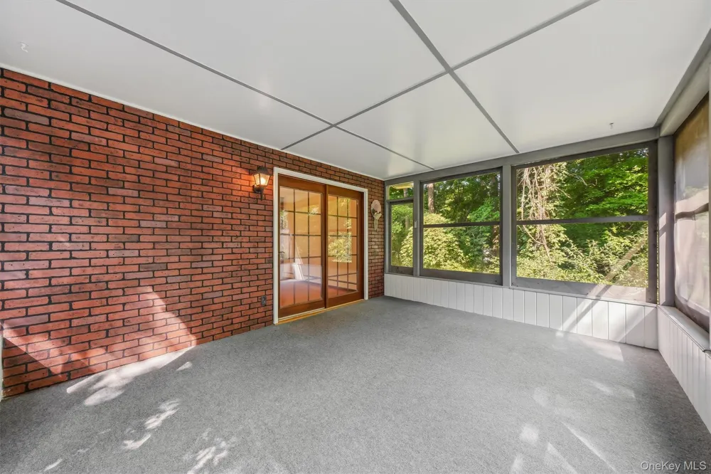 37 Julie Drive Hopewell Junction, NY 12533
