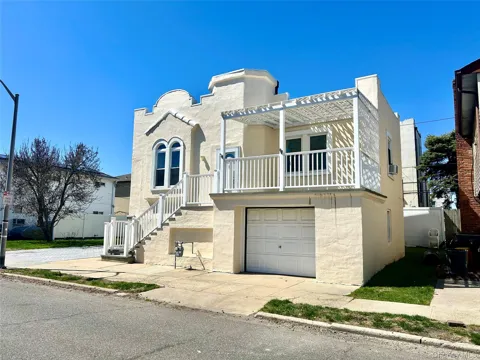 105 Mitchell Avenue #UPPER