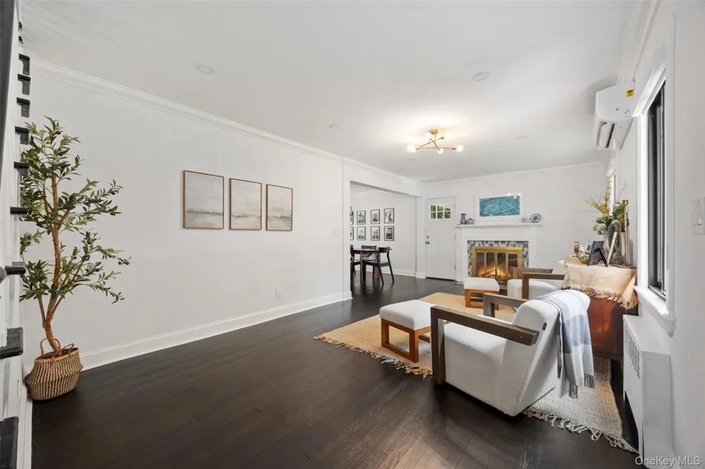 27 Clarendon Road Scarsdale, NY 10583