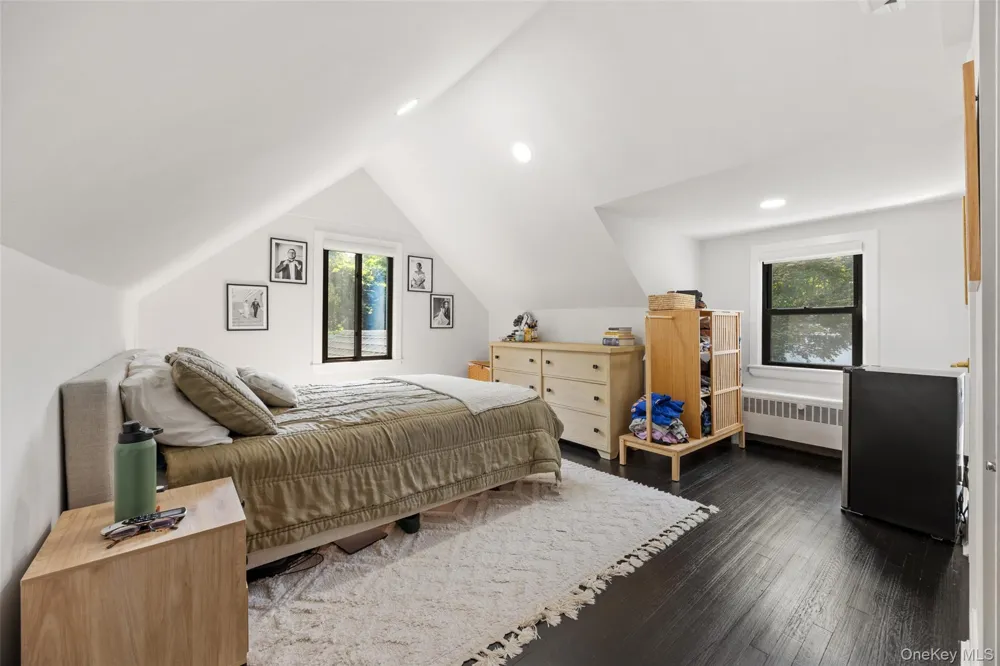 27 Clarendon Road Scarsdale, NY 10583