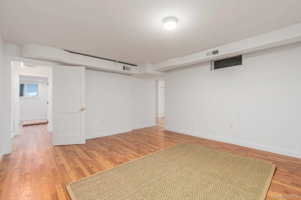380 The Strand East Marion, NY 11939