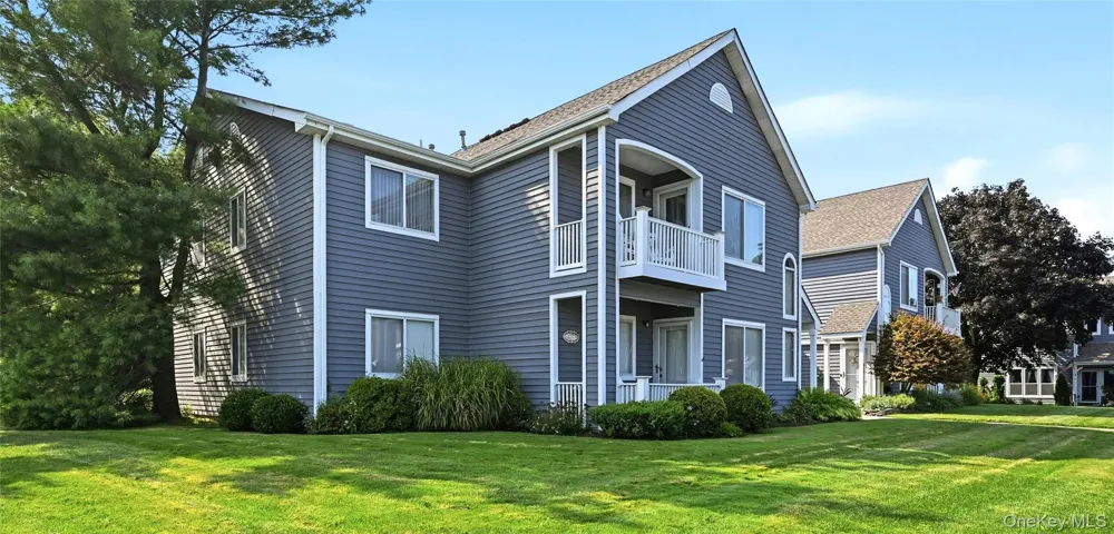 874 Birchwood Park Drive Middle Island, NY 11953