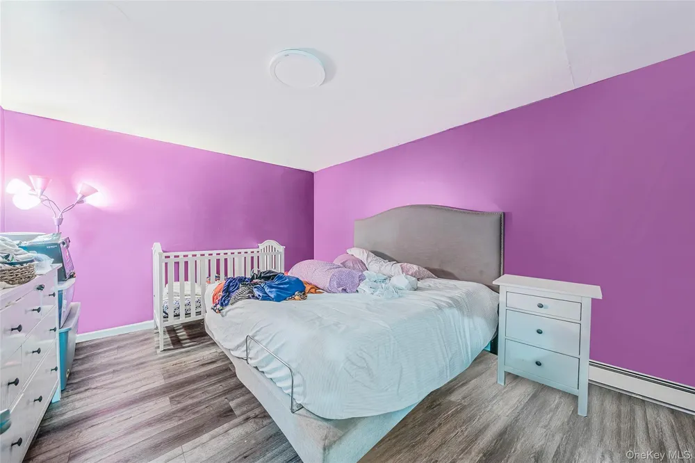 413 Glen Drive Shirley, NY 11967