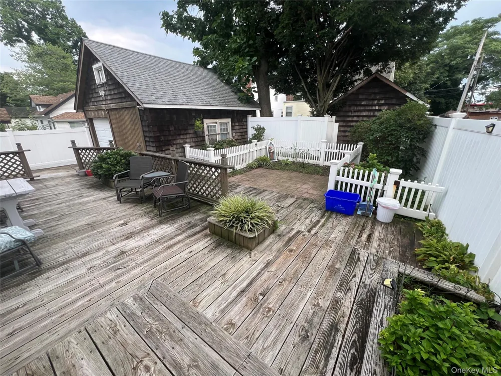 1014 Bonaparte Place Baldwin, NY 11510