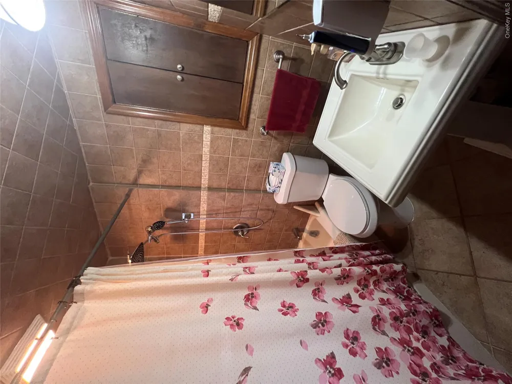 1014 Bonaparte Place Baldwin, NY 11510