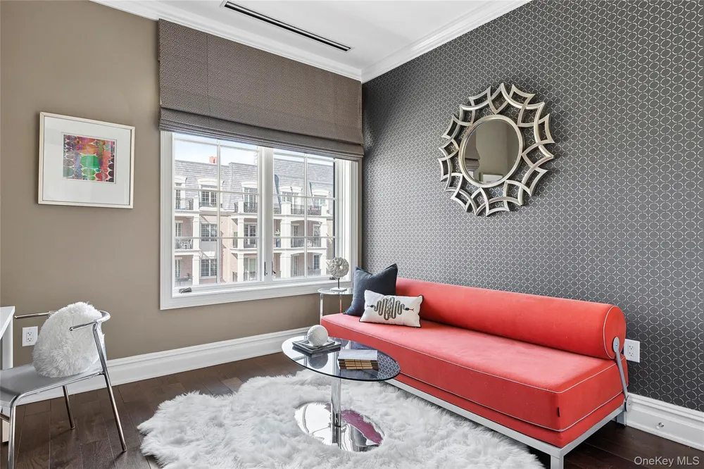 1000 Royal Court #1207 North Hills, NY 11040