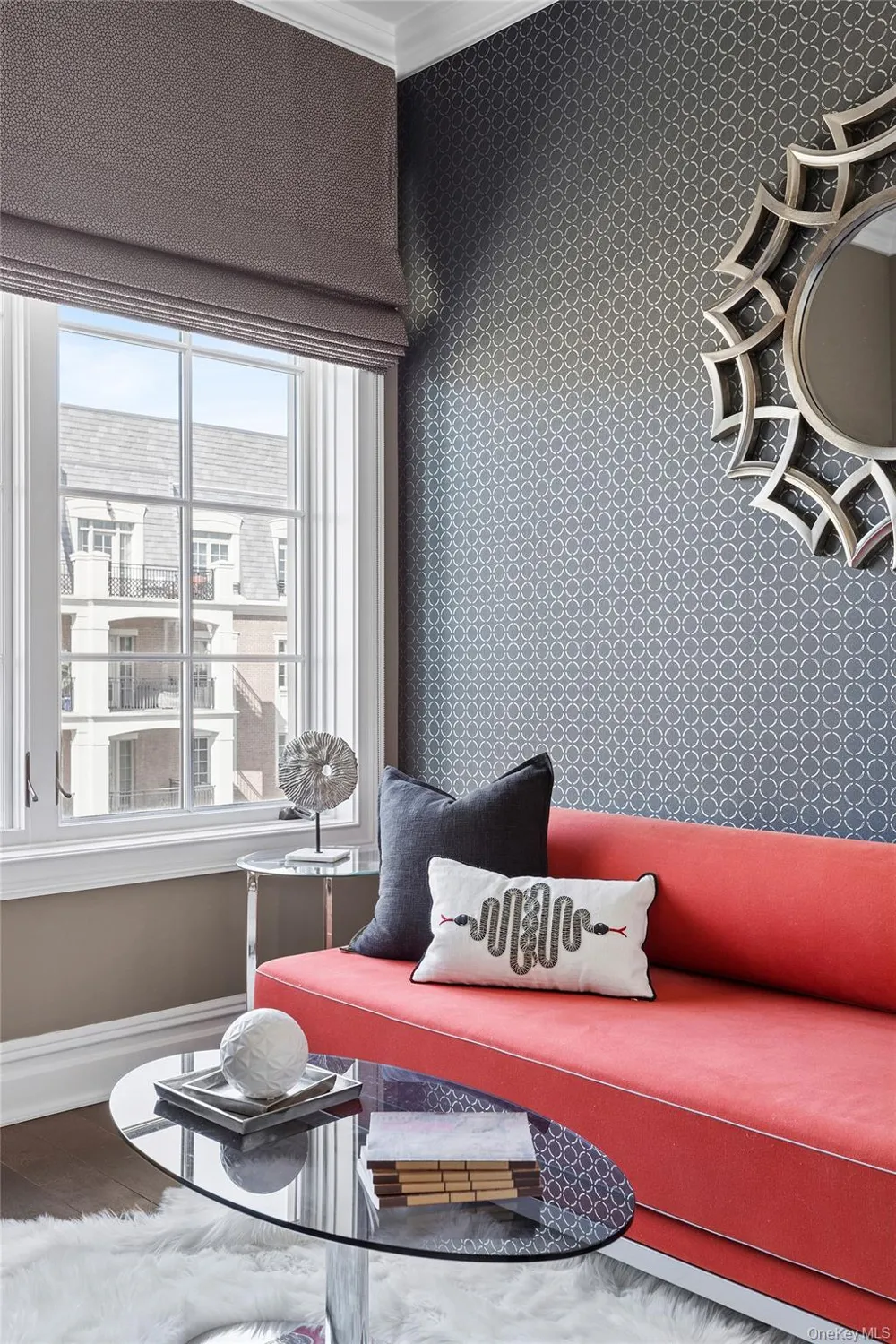 1000 Royal Court #1207 North Hills, NY 11040