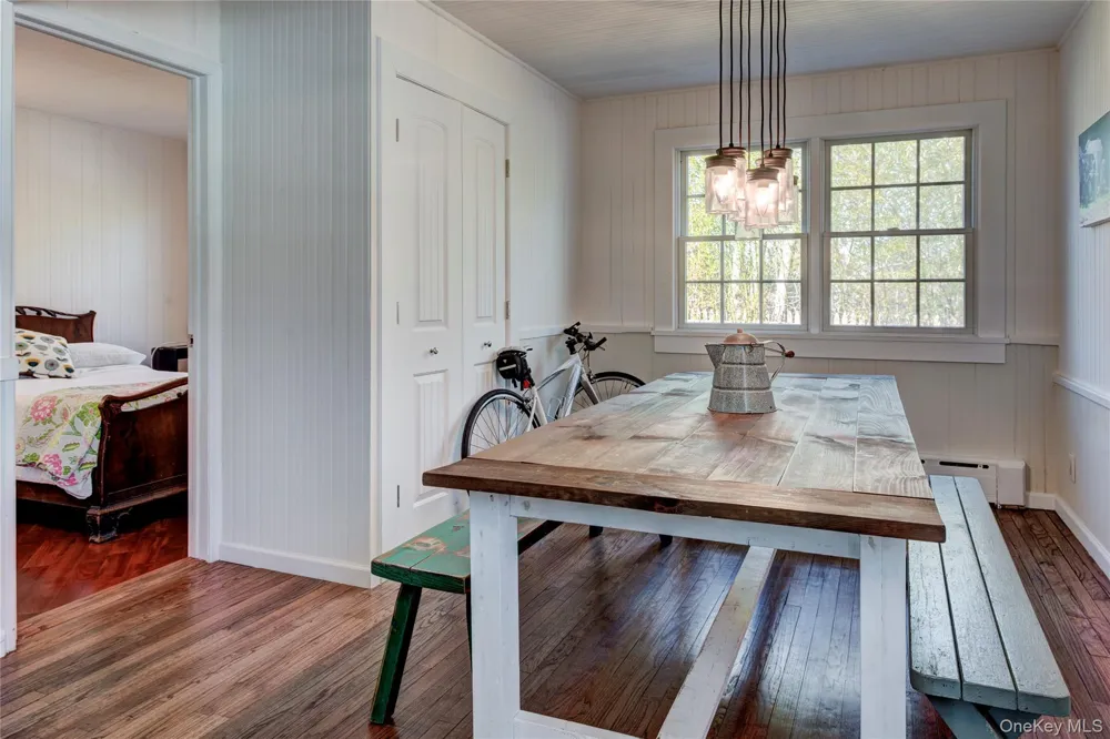 5650 Bayview Road Southold, NY 11971