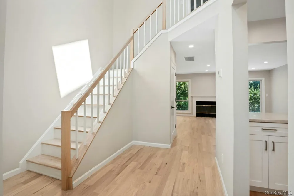 42 Hudson Watch Drive Ossining, NY 10562
