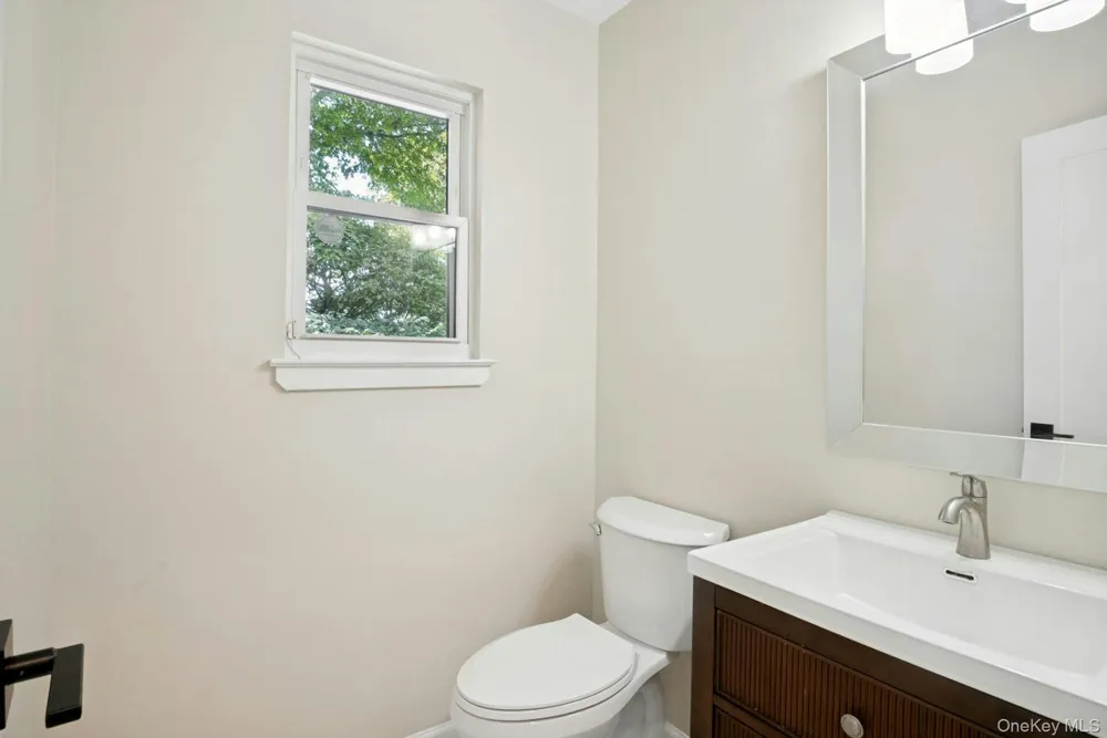 42 Hudson Watch Drive Ossining, NY 10562