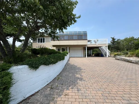 83 Hawser Drive