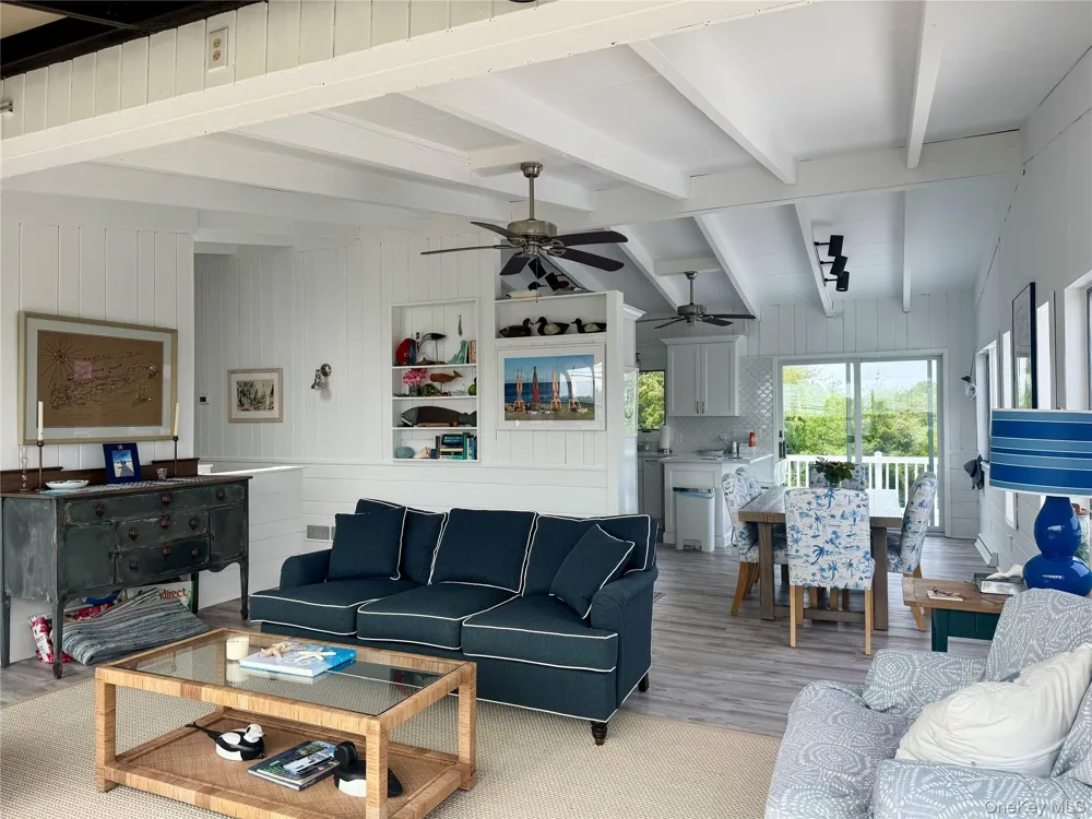83 Hawser Drive Oak Beach, NY 11702