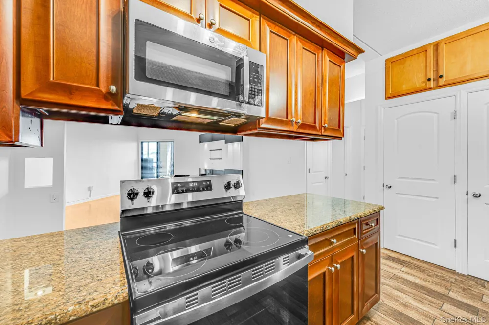 725 Miller #130 Freeport, NY 11520