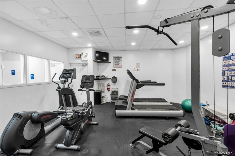 725 Miller #130 Freeport, NY 11520