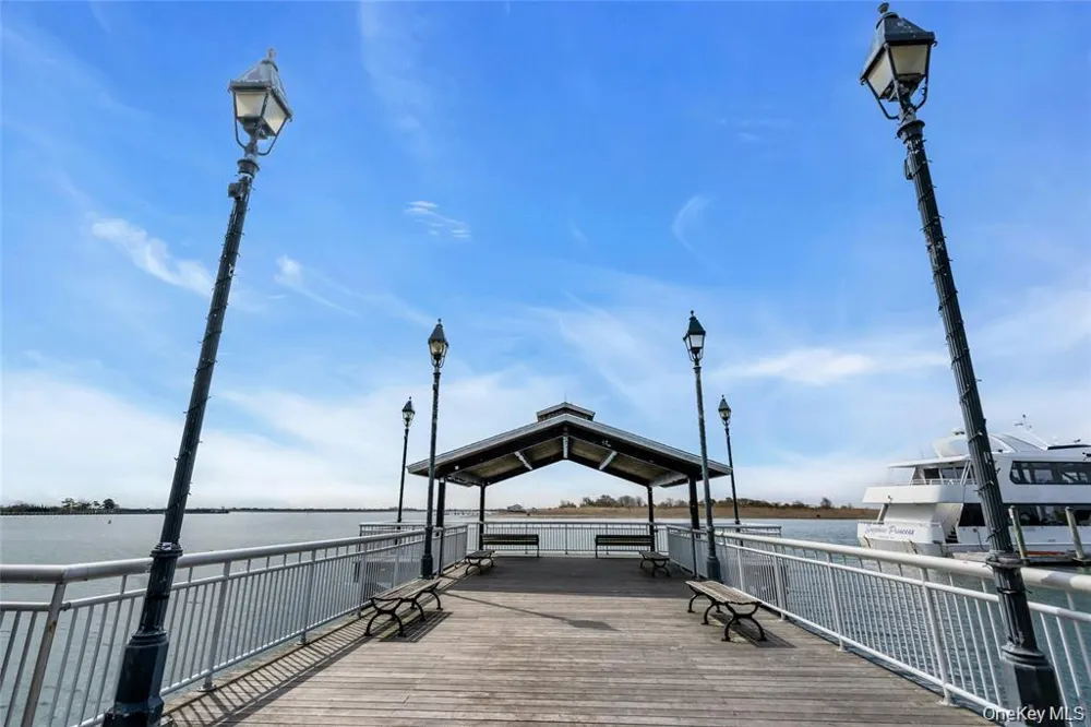 725 Miller #130 Freeport, NY 11520