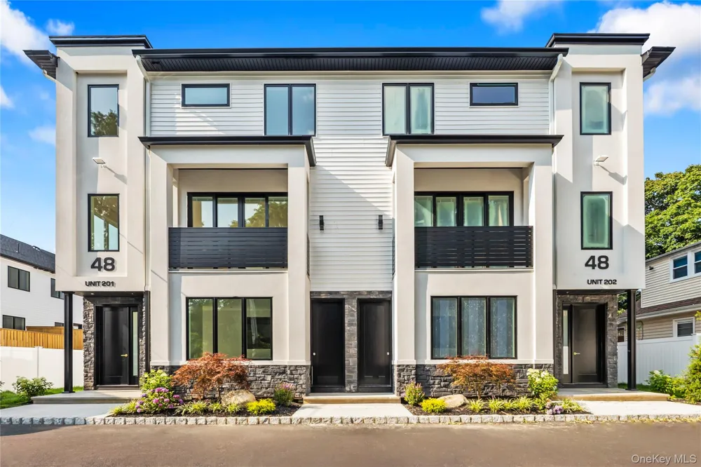 48 Noyes Avenue #201 Spring Valley, NY 10977
