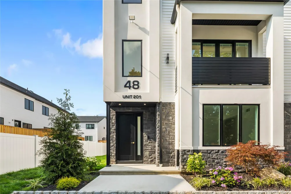 48 Noyes Avenue #201 Spring Valley, NY 10977