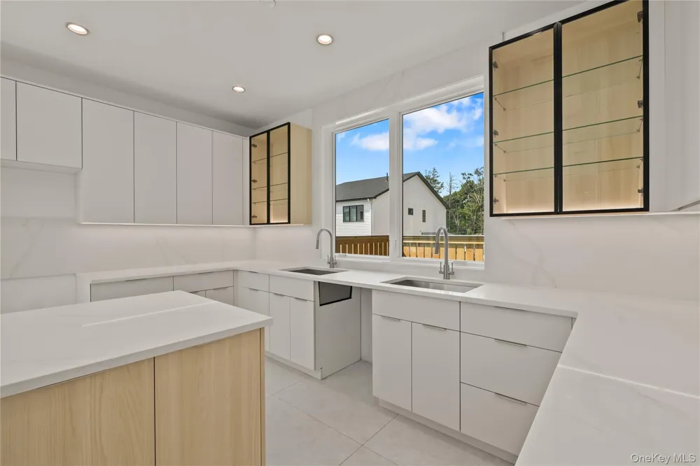48 Noyes Avenue #201 Spring Valley, NY 10977