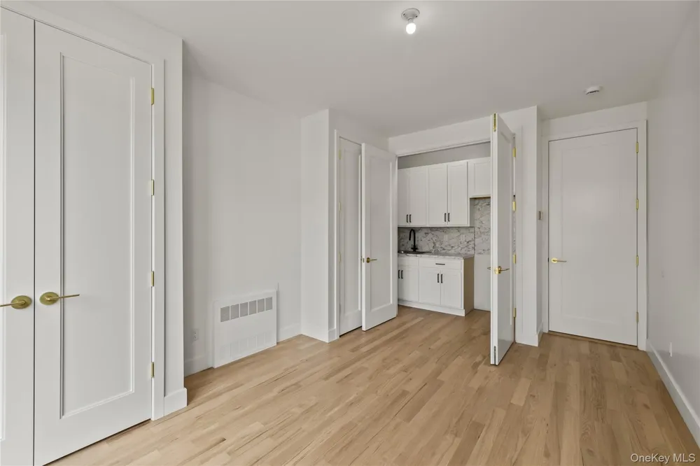 48 Noyes Avenue #201 Spring Valley, NY 10977