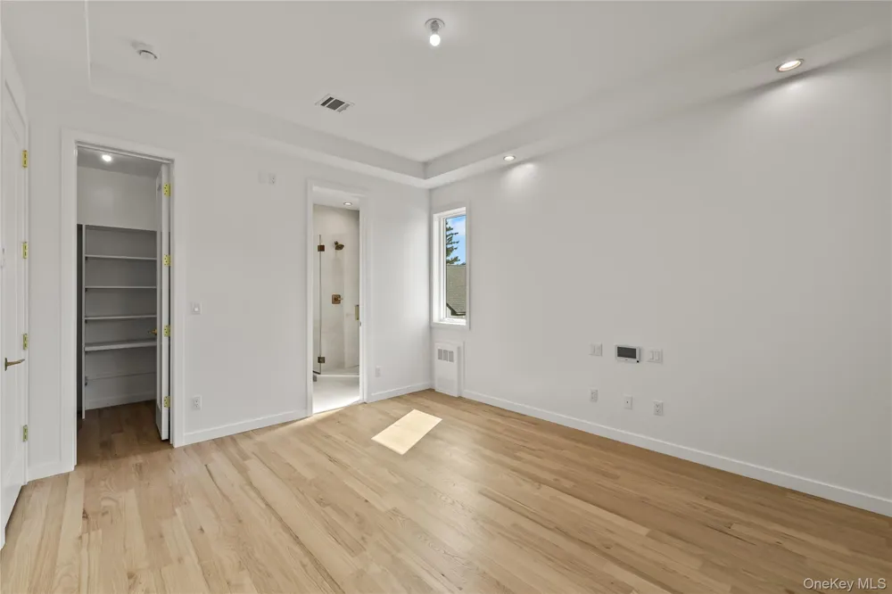 48 Noyes Avenue #201 Spring Valley, NY 10977
