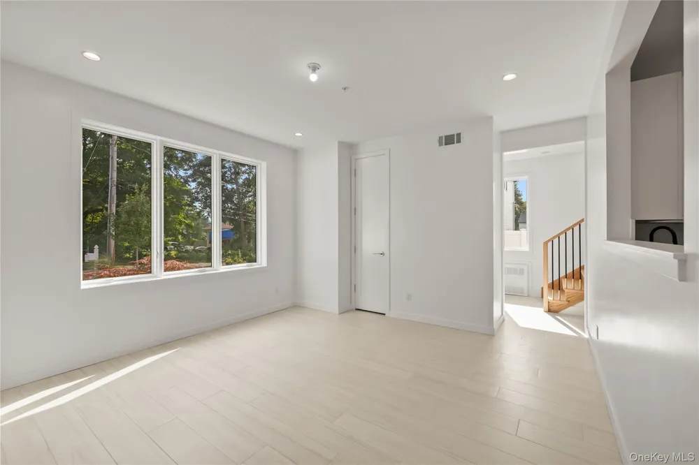 48 Noyes Avenue #201 Spring Valley, NY 10977