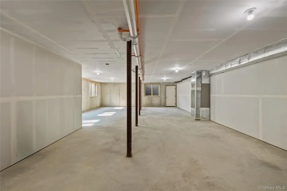 48 Noyes Avenue #201 Spring Valley, NY 10977