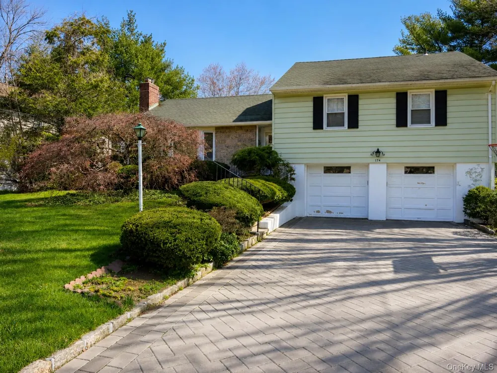 174 Waverly Road Scarsdale, NY 10583