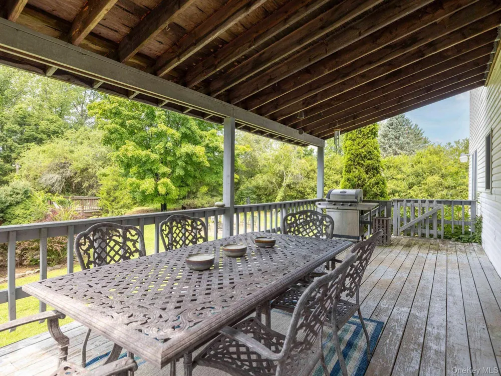 233 Queens Highway Kerhonkson, NY 12446