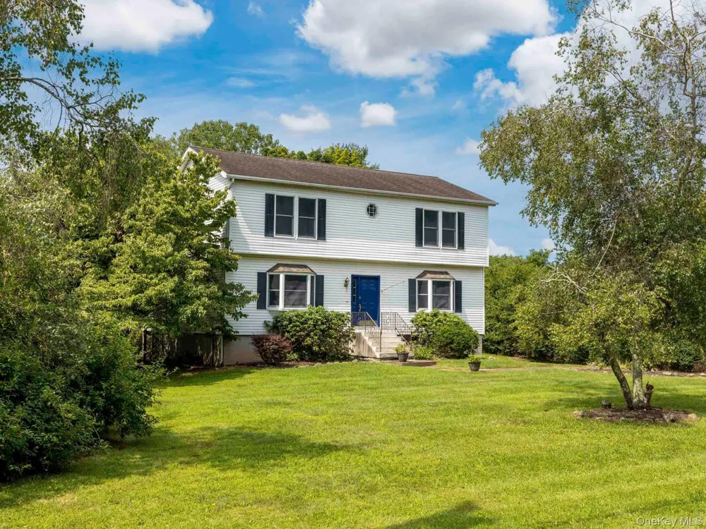 233 Queens Highway Kerhonkson, NY 12446