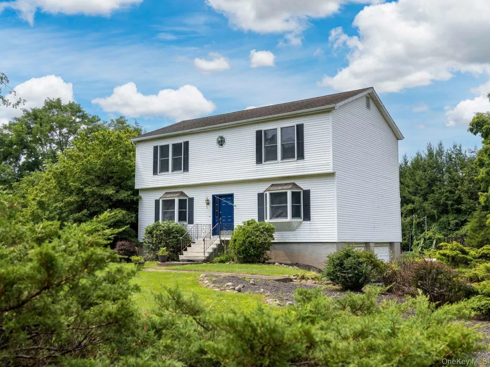 233 Queens Highway Kerhonkson, NY 12446