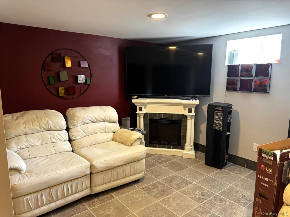 2312 Maple Street Seaford, NY 11783