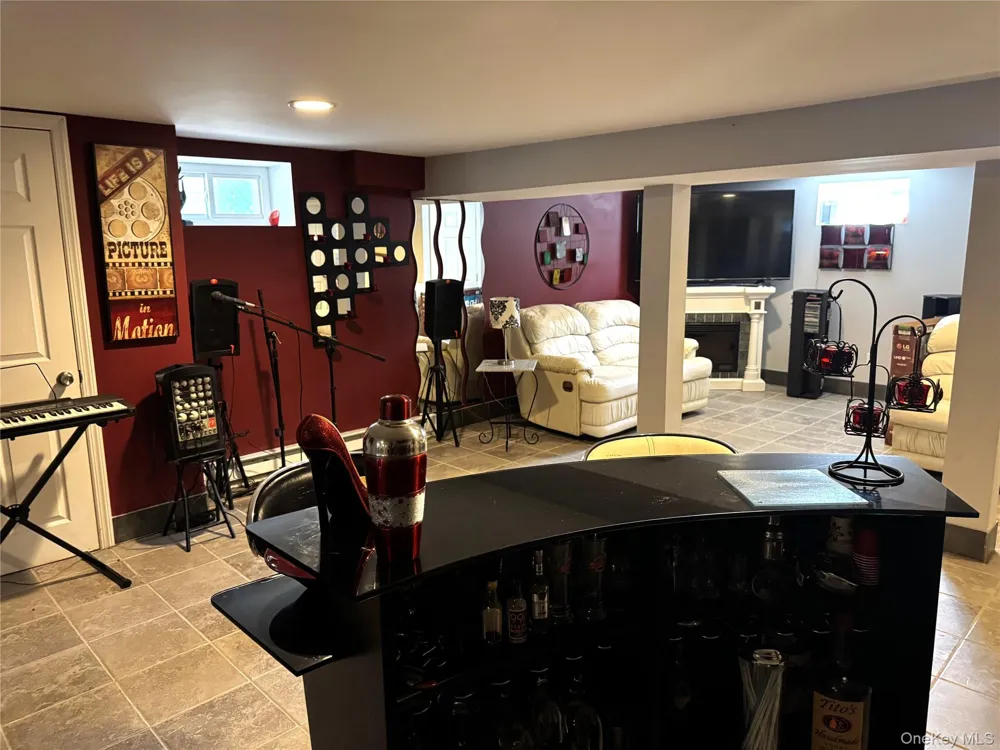 2312 Maple Street Seaford, NY 11783