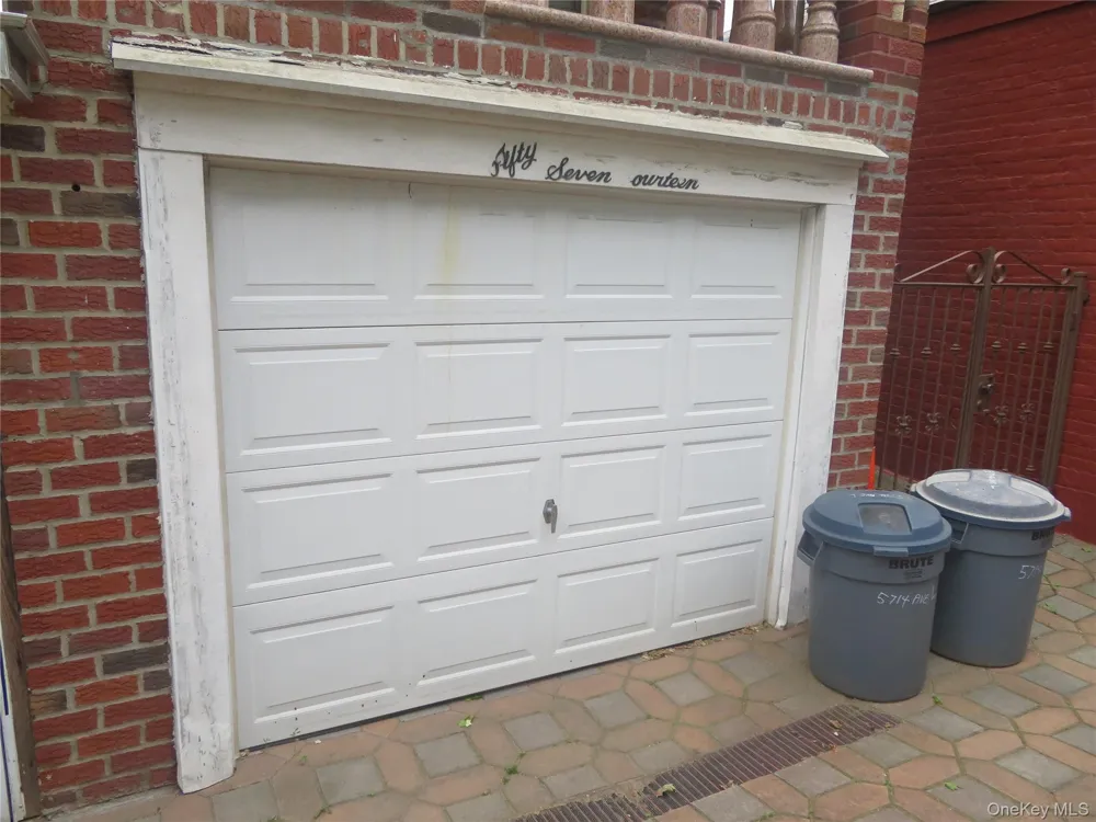 5714 Avenue L Brooklyn, NY 11234