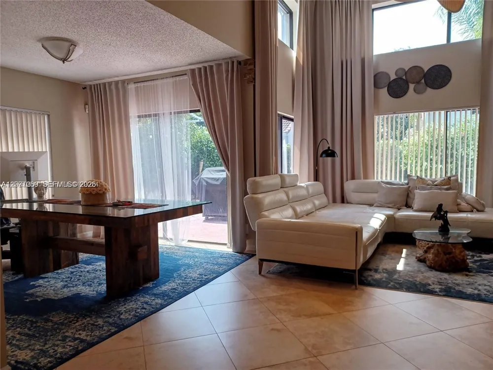 21722 Cromwell Cir Boca Raton, FL 33486